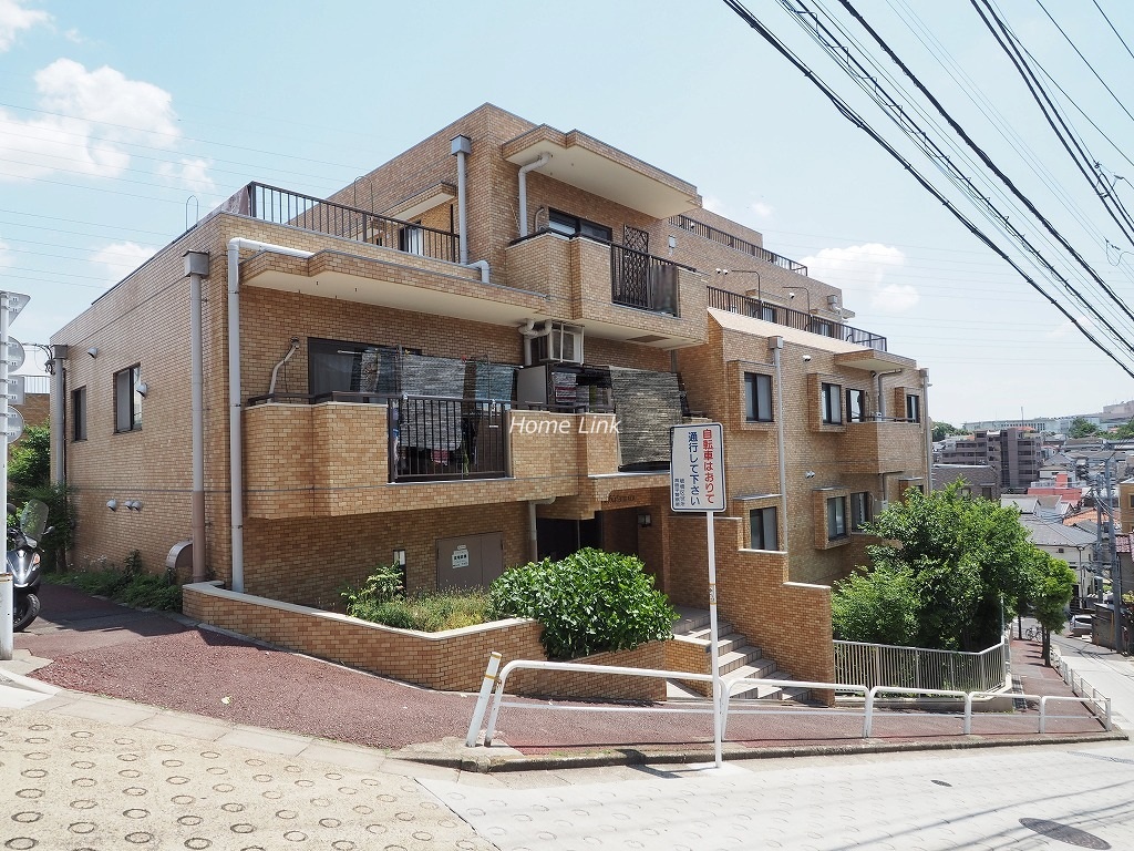 ライオンズマンション徳丸　外観